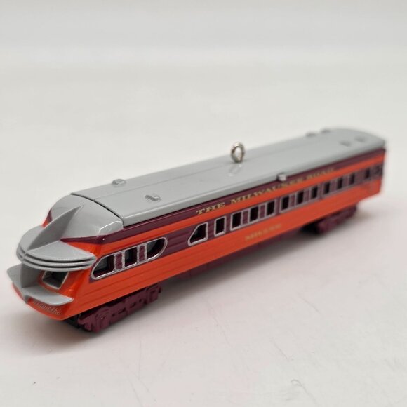 Hallmark Keepsake Lionel Hiawatha Observation Car Ornament 2002 Miniature Train - Picture 3 of 11